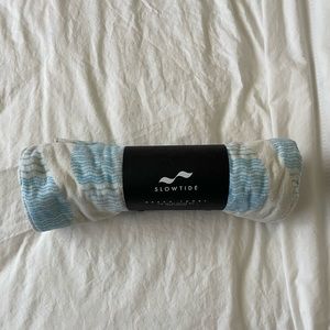 Madewell / J. Crew X Slowtide beach towel. NWT.